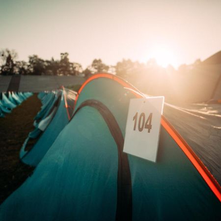 מלון מינכן Esn Oktoberfest Campsite מראה חיצוני תמונה