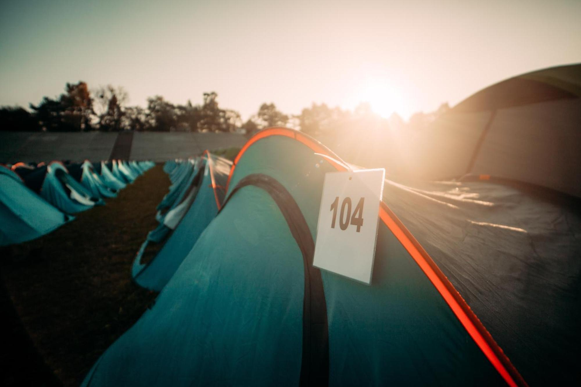 מלון מינכן Esn Oktoberfest Campsite מראה חיצוני תמונה